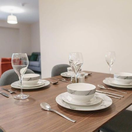 Bright 2 Bed Apartment Manchester - Sleeps 4 外观 照片